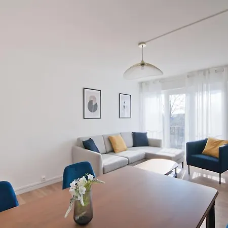 Cosy & Stylish F5 - Center شقة تروي