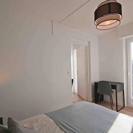 Cosy & Stylish F5 - Center
