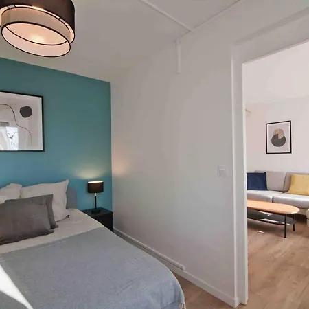 Cosy & Stylish F5 - Center *